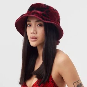 NWT Ivy Park x Adidas Reversible Burgundy Faux-Fur Bucket Hat
